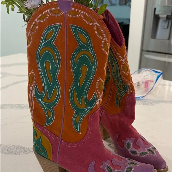 Women's Pink & Orange Embroidered Western Boots - Picture 3 of 10